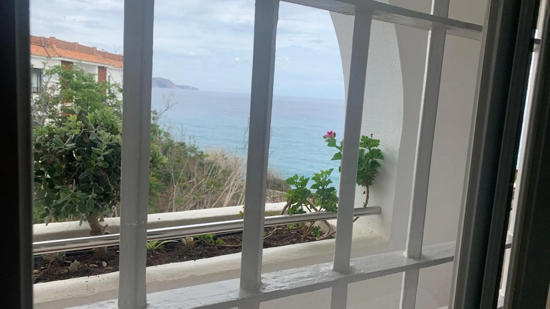 Apartment Apartamento Isabel - Fuentes De Nerja Spain